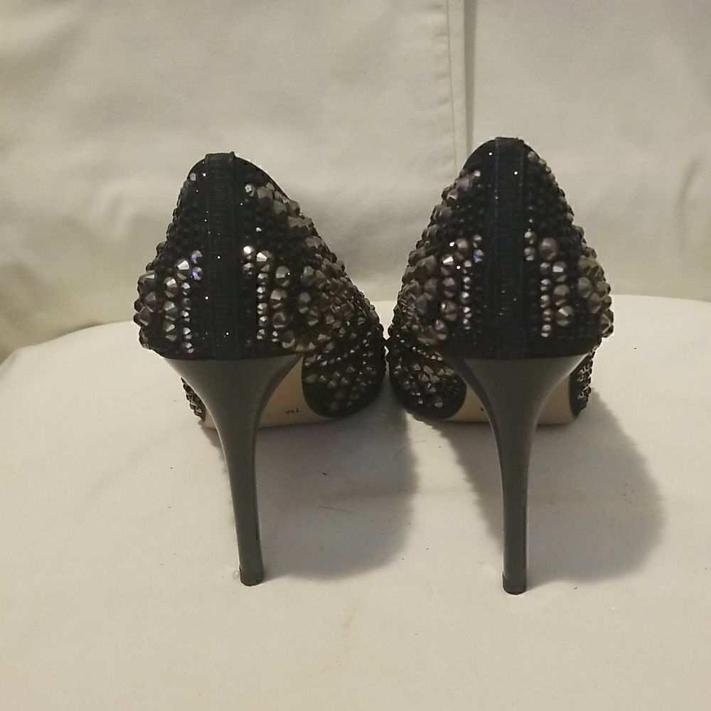 Wonens Shoes   - Picture 4 of 9